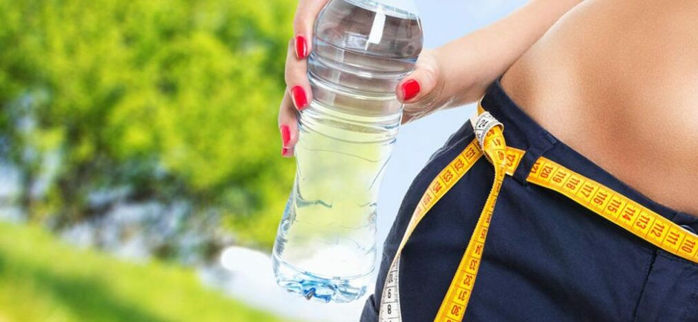 Water can help you lose weight